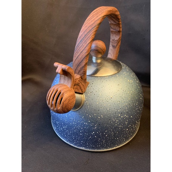 Tea Kettle, BELANKO 85 OZ / 2.5 Liter Whistling Tea Kettle - Picture 4 of 12